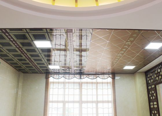 가정 분포 양식을 위한 예술적인 천장 기와 도와를 중단하는 작은 체크