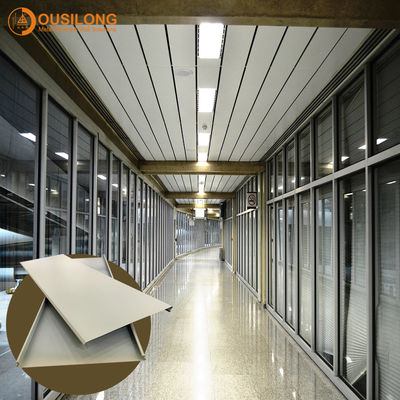 방수 장식적인 중단한 금속 천장 C는 금속 천장판 형성하고/장방형 지구