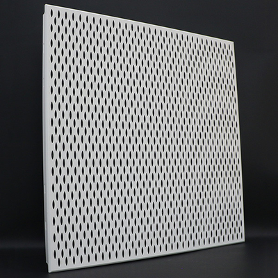 상한 600×600mm 화이트 색 중단된 금속판 천장에서 퍼포레이티드 알루미늄 합금 클립